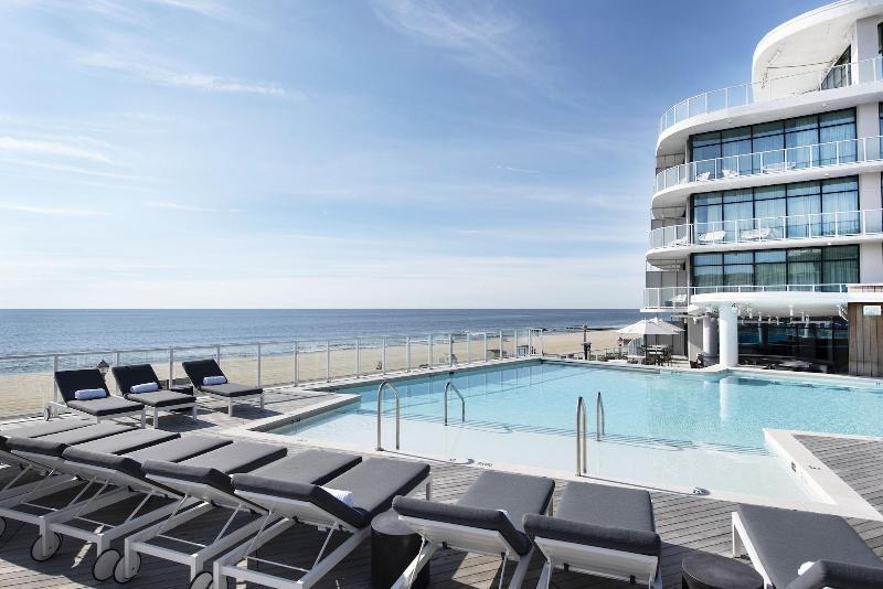Wave Resort Long Branch Exteriér fotografie